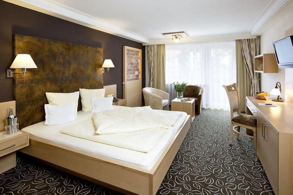 Hotel "Zum Ritter" Tannheim Zewnętrze zdjęcie