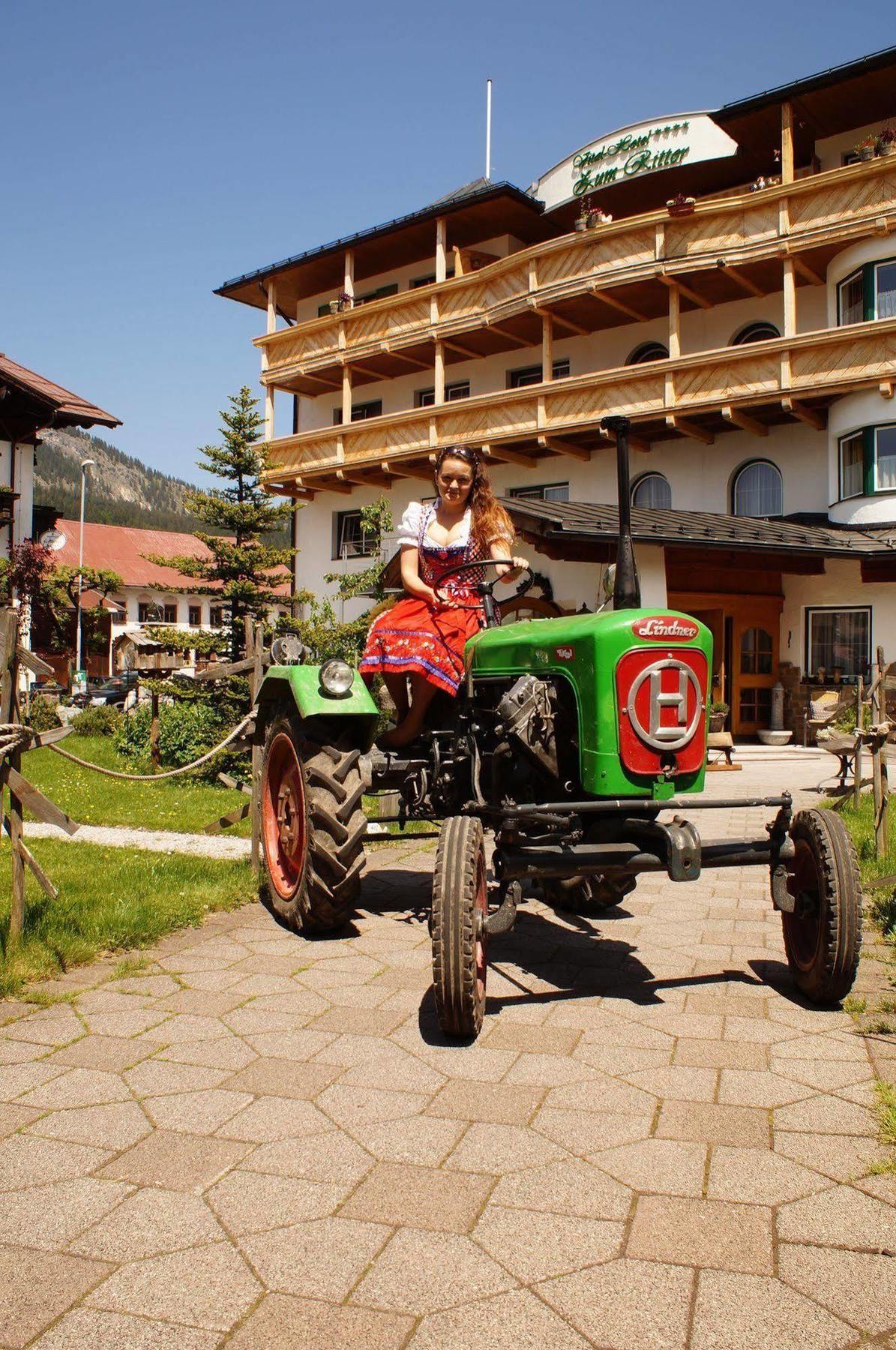 Hotel "Zum Ritter" Tannheim Zewnętrze zdjęcie